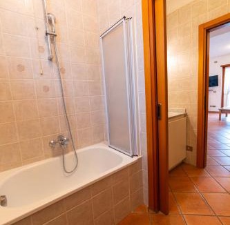 Torbole sul Garda Apartment | Appartamenti Nido d'Aquila - Garda Lake View