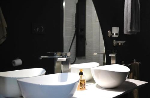 Faenza Apartment | Appartamenti "UNIQUE" palazzo storico FAENZA