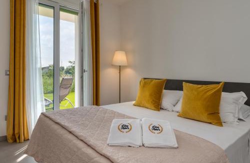 Cola Apartment | Appartamenti Villa Camporosso- Parchi,Terme di Cola'
