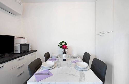 Nesso Apartment | Appartamento 8 Il Tornante with Lake & Mountain Views, Wi-Fi, A/C & Balcony