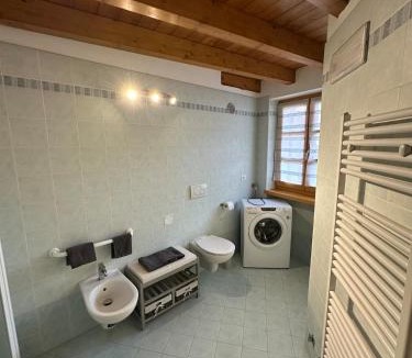 Lona-Lases Apartment | Appartamento al Lago
