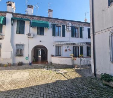 Comacchio Apartment | Appartamento " Al ponte degli Sbirri " centro Comacchio