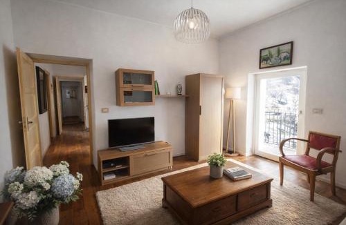 Acceglio Apartment | Appartamento Alta Valle Maira con giardino privato - Chersogno