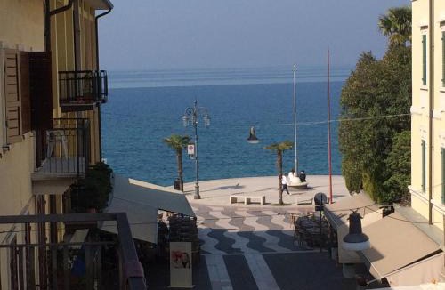 Lazise Old Town Apartment | Appartamento Arco