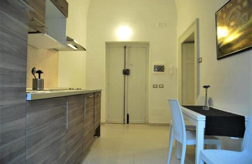 Bari City Centre Apartment | Appartamento Aurora