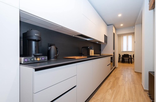 Como City Centre Apartment | Appartamento Breva con Jacuzzi