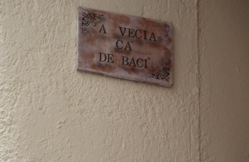 Pigna Apartment | Appartamento Ca' Baci'