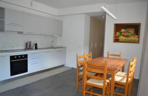 Male Apartment | Appartamento Casa Alpi