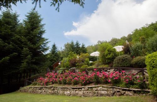 Raggiolo House | Appartamento con Balcone in Borgo Toscano