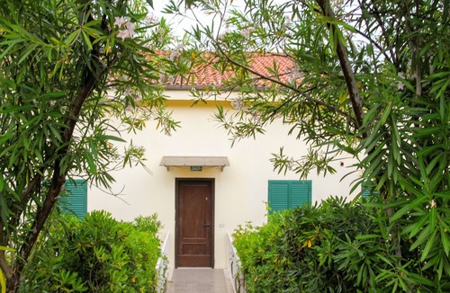 Montincello Apartment | Appartamento con piscina vicino al mare