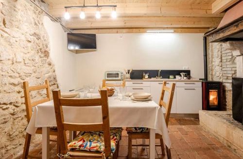 Lumignano Ski Chalet | Appartamento con Spa Privata e vista falesia - La Perla a Lumignano