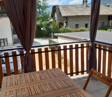 Aymavilles Apartment | Appartamento con terrazza - Aymavilles