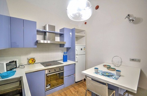 Amalfi Apartment | Appartamento Enos: A graceful apartment in a quiet position, situated at a short distance from the Cathedral of Amalfi, with Free WI-FI.