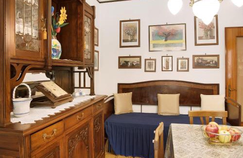 San Matteo Apartment | Appartamento Glicine