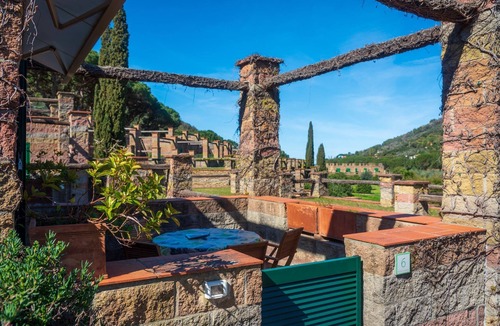 Sant'Anna Apartment | APPARTAMENTO IL GIARDINO CON VISTA - IL GIARDINO CON VISTA