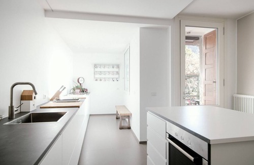 Brunate Apartment | Appartamento in Villa Lina
