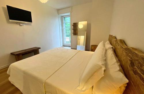 Valtellina Apartment | Appartamento Elegante con Servizi in oasi verde