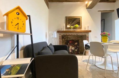 Solfagnano Apartment | Appartamento Balcone sulla vigna Borgo Solfagnano