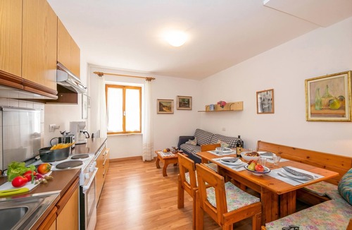 Torbole sul Garda Apartment | Appartamento Miorelli 2, Torbole sul Garda, Italy