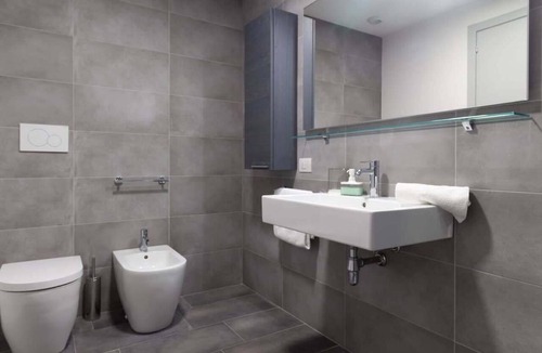 Lecco Apartment | Appartamento Lime - Affitti Brevi Italia