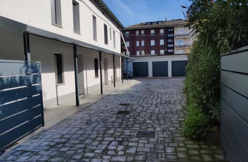 Montecchio Emilia Apartment | Appartamento Maisonette