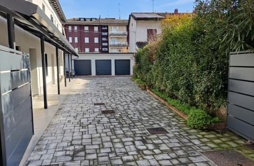 Montecchio Emilia Apartment | Appartamento Maisonette