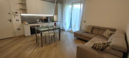 Selvazzano Dentro Apartment | Appartamento moderno e spazioso con giardino privato