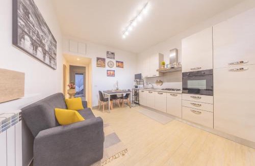 Zona XV Torre Maura Apartment | Appartamento Moderno con Terrazzo Esclusivo self check-in a 5 Min dalla Metro C
