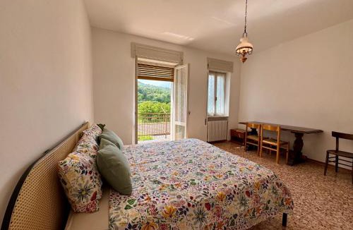 Santa Margherita di Staffora Apartment | Appartamento panoramico con vista sulle colline dell'Oltrepò