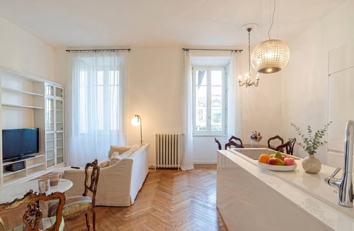 Como Apartment | Appartamento Reggenza, Como, Italy