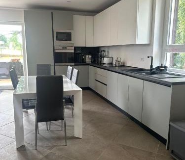 Rivalta Bormida House | Appartamento relax 5-4-3