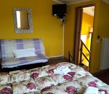 Lavaggiorosso Apartment | Appartamento Rosa