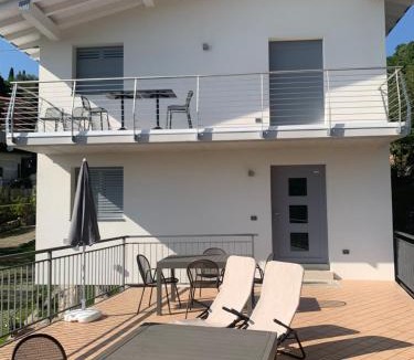 Malcesine Apartment | Appartamento Viola
