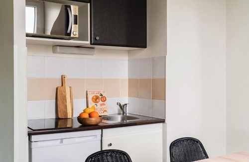 Decre-Cathedrale Apartment | Appart’City Confort Nantes Centre