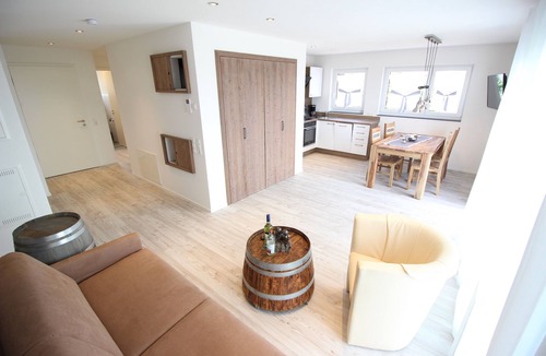 Immenstaad am Bodensee Apartment | Appartement Merlot, 50 qm mit 1 Schlafzimmer, max. 4 Personen