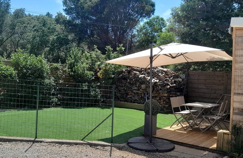 Six-Fours-les-Plages Apartment | Appartement au Coeur de la Nature, Grand Calme