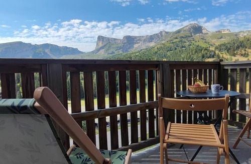 Saint-Etienne-en-Devoluy Apartment | Appartement 10 personnes au pied des pistes - Superdévoluy