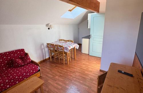 Saint-Etienne-en-Devoluy Apartment | Appartement 2 pièces à Superdévoluy avec balcon - FR-1-504-530