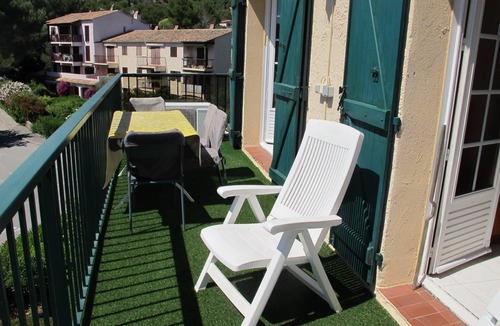 Agay Apartment | Appartement 3 chambres dans résidence avec piscine et proche de la mer