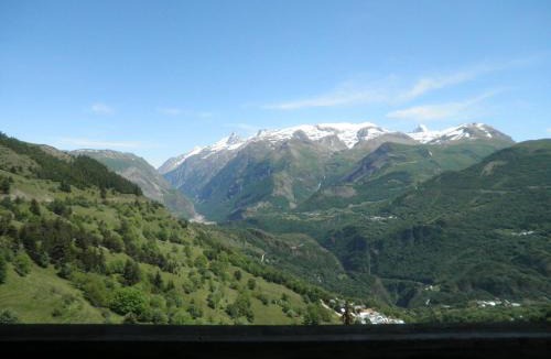 Auris Apartment | Appartement 4 pièces, 8 couchages à 300m des pistes - Auris en Oisans - FR-1-297-46