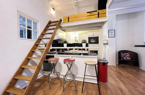 Saint-Etienne Apartment | Appartement 6p au coeur des Carmes