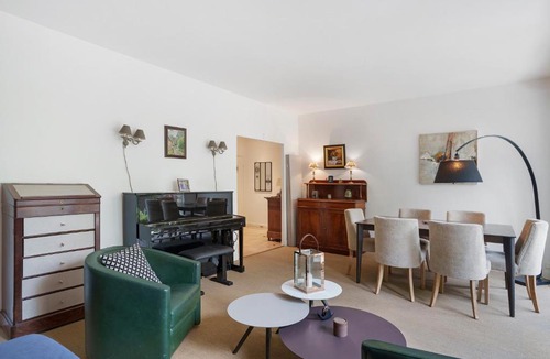 Saint-Cloud Apartment | Appartement 90m2 Sur Jardin Clos