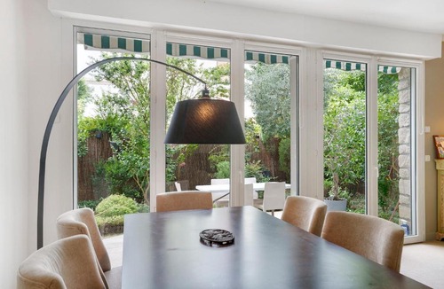 Saint-Cloud Apartment | Appartement 90m2 Sur Jardin Clos