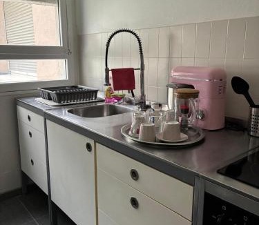 Bron Apartment | Appartement Bron proche eurexpo et hôpitaux