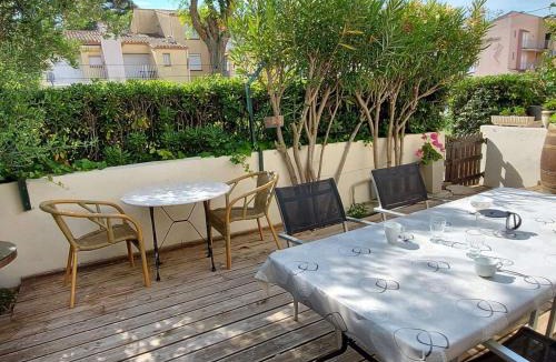 Le Grau-dʼAgde Apartment | Appartement climatisé 3 pièces, 6 pers, terrasse, BBQ, parking privé, à 100 m de la plage - FR-1-423-253