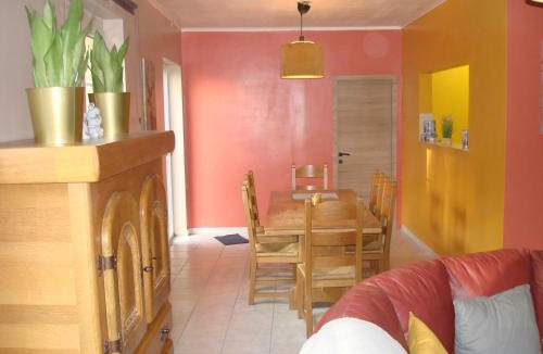 Courcelles Apartment | appartement Courcelles