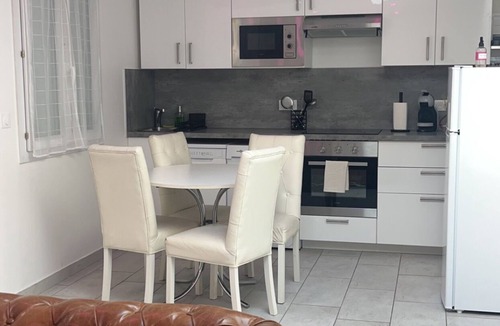 Pontault-Combault Apartment | Appartement De Charme à 25 Minutes de Paris - F3