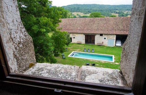 Traize Apartment | APPARTEMENT DU CHATEAU DE BEYRIN