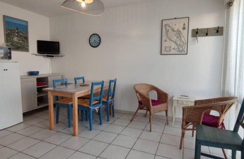 Cheray House | Appartement calme avec piscine à Saint-Georges-d'Oléron - FR-1-246A-117