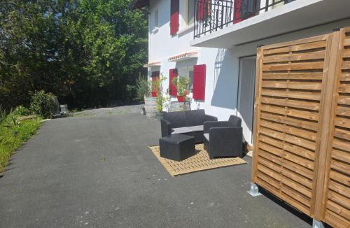 Saint-Pierre-d'Irube Apartment | Appartement de charme tout confort